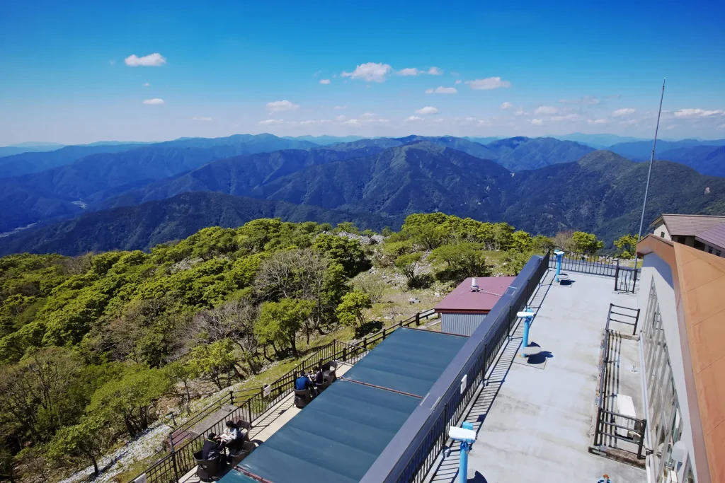 伊吹山展望台からの景色